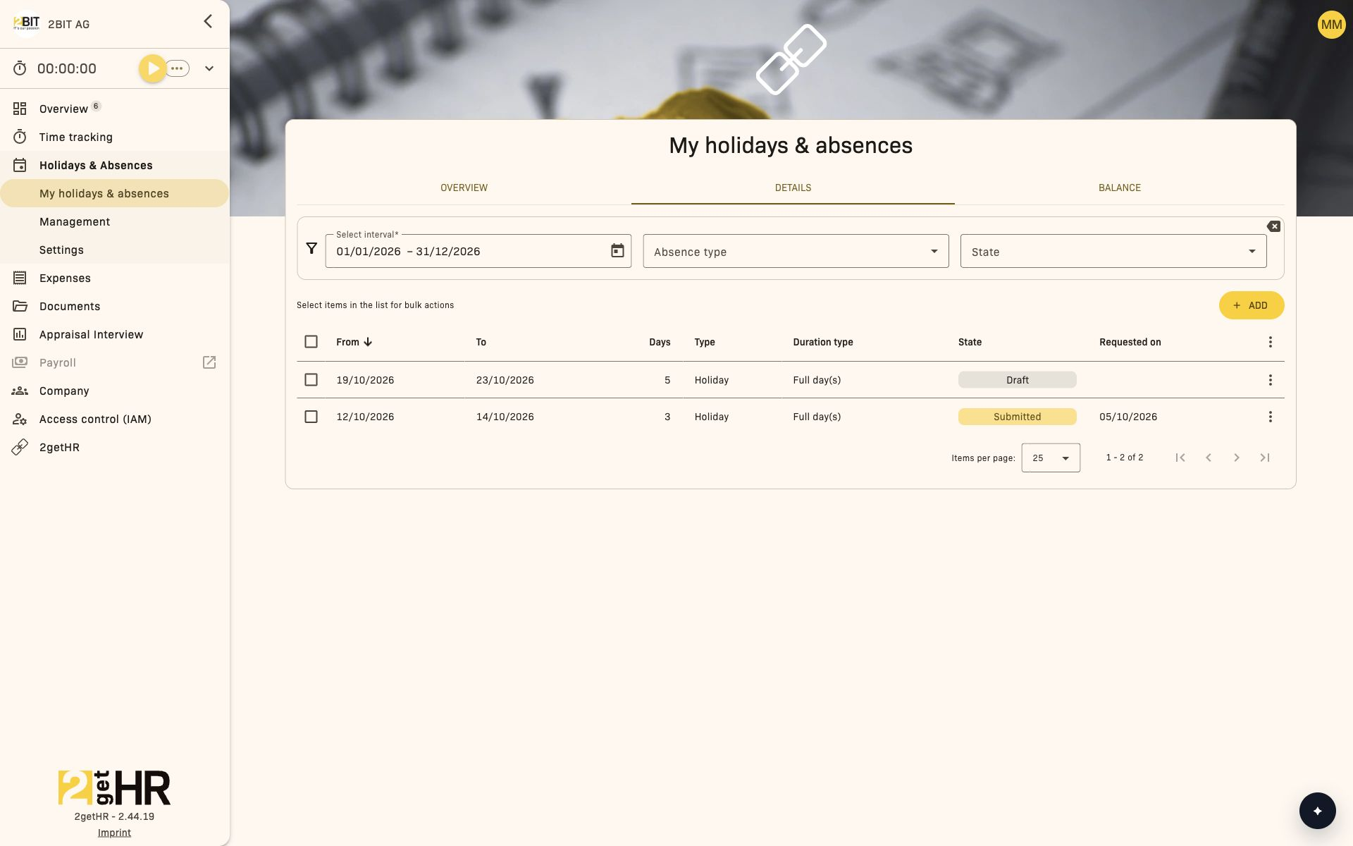 Own holiday requests with a draft and submitted request in the detail view